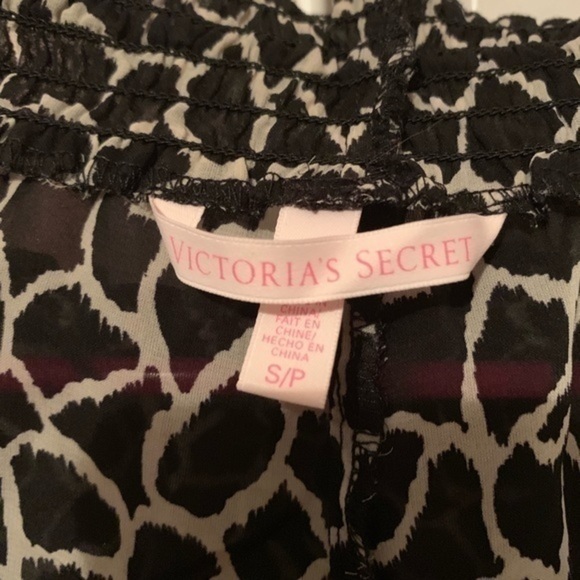 Victoria Secret Cheetah print beach pants - Picture 2 of 2